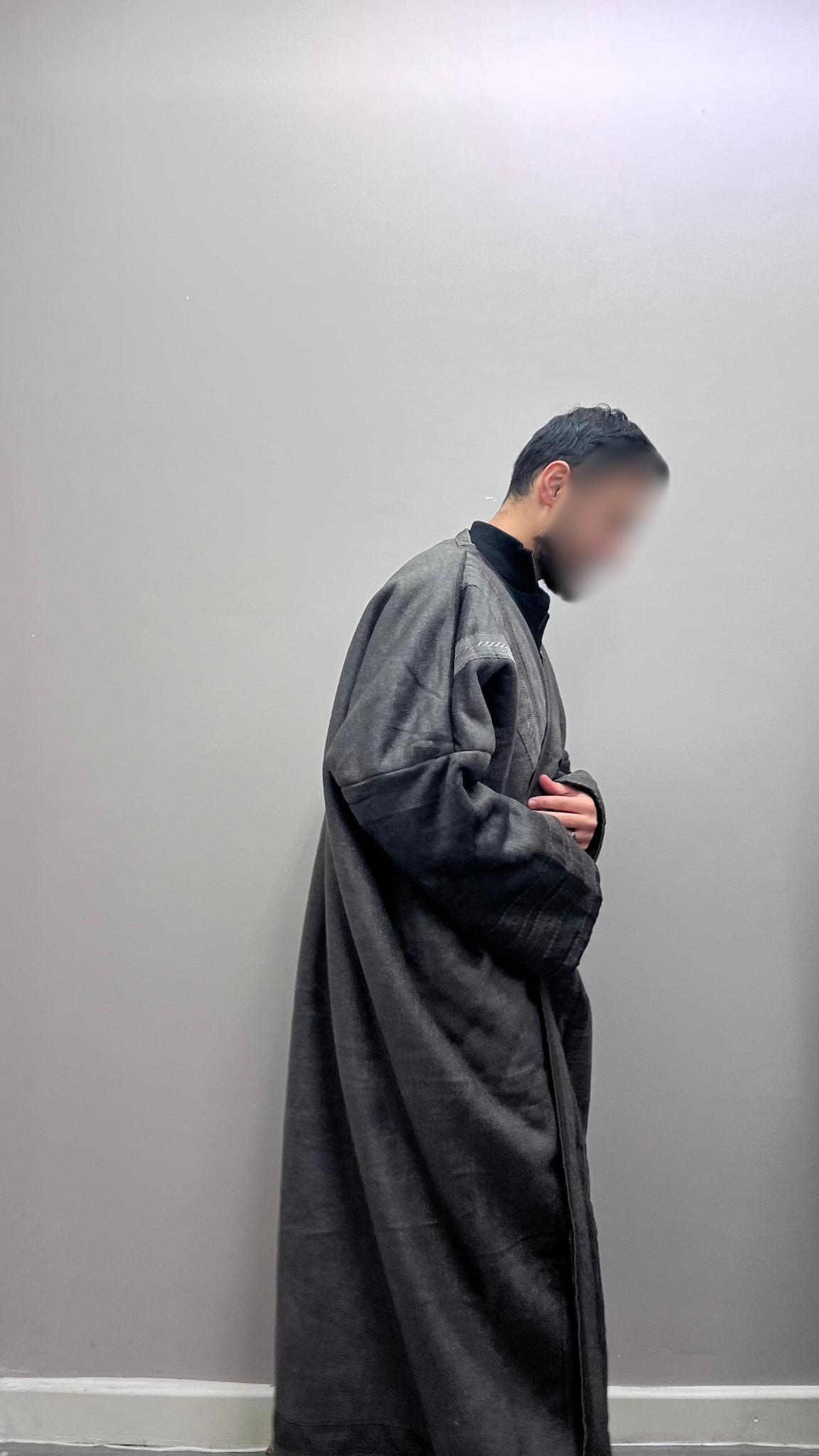 Farwa - Grey
